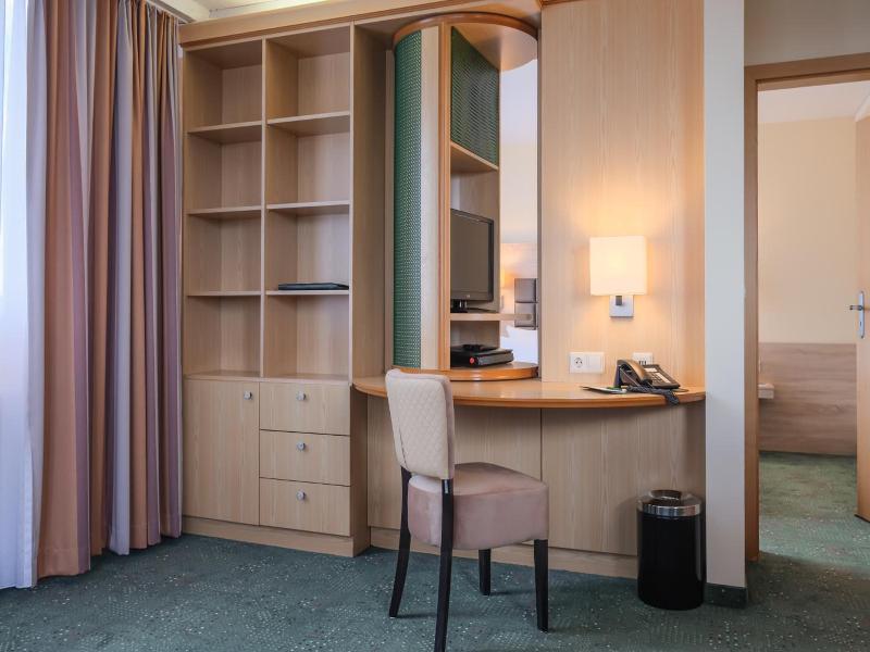 City Partner Suite image