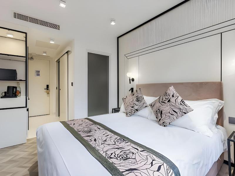 Rosemay Hotel image