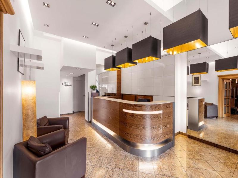 B&B HOTEL Linz City-Ost — view