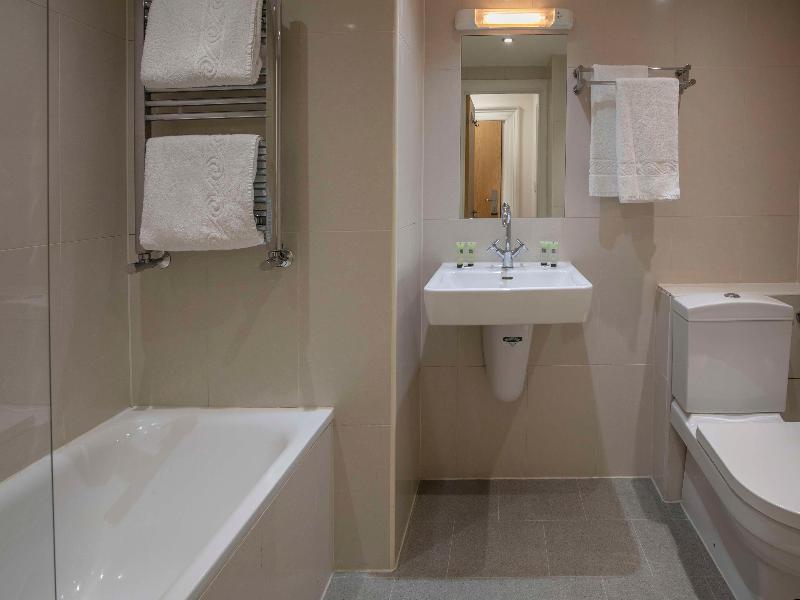 Queensway Hotel, Sure Hotel Collection by Best Wes image