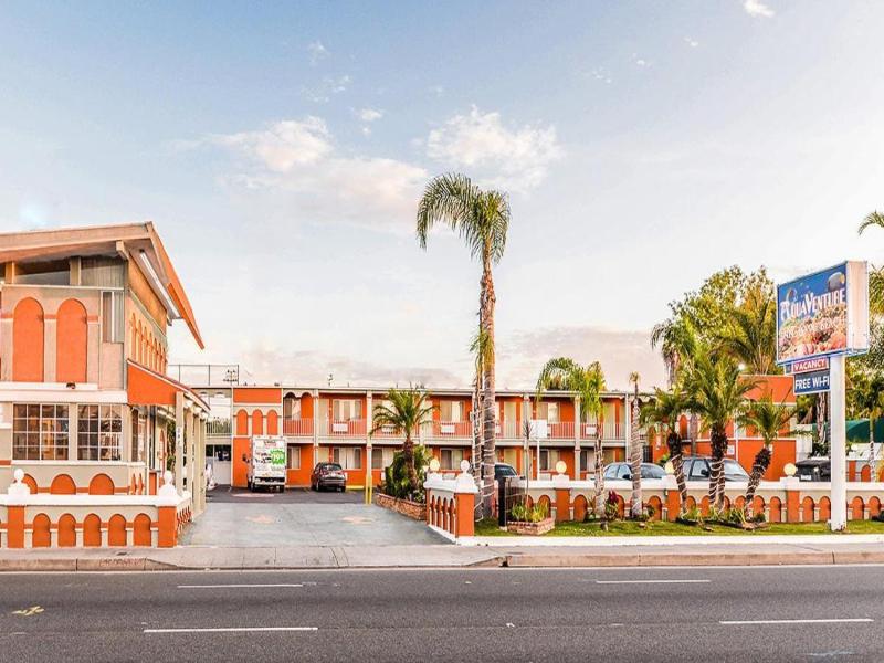 Aqua Venture Inn image
