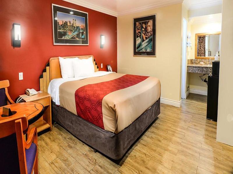 Aqua Venture Inn — general view