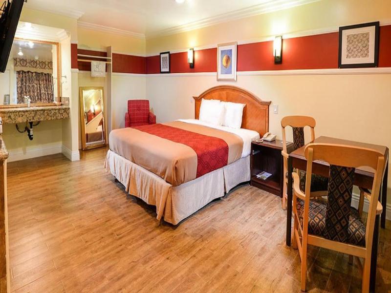 Aqua Venture Inn image