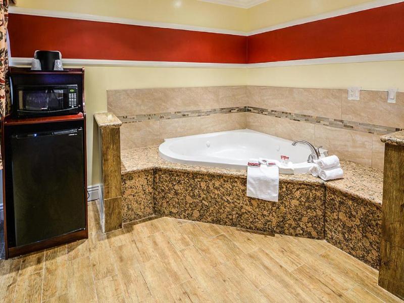 Aqua Venture Inn image
