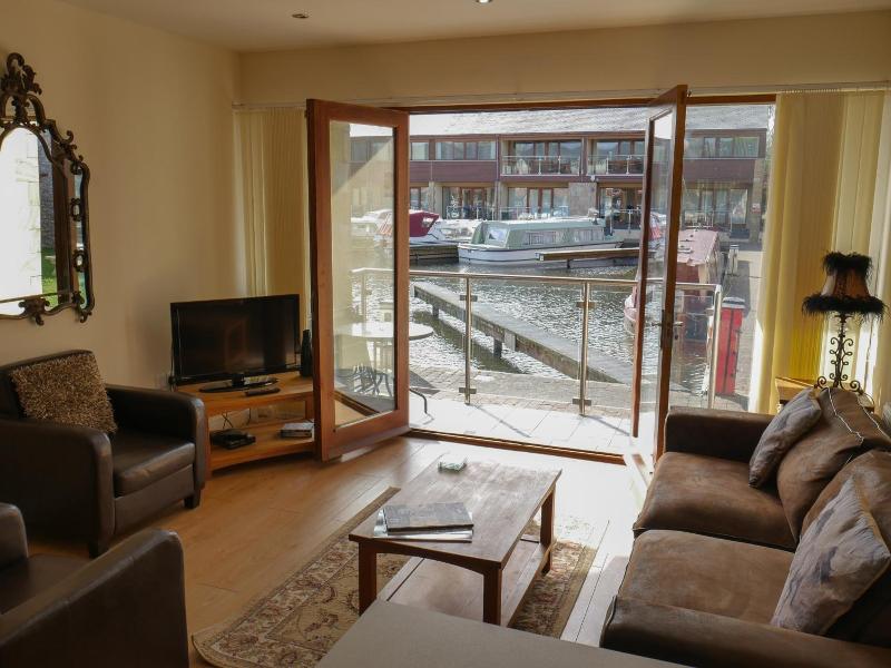 Tewitfield Marina image