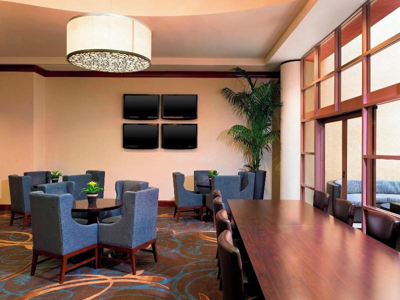 Sheraton Agoura Hills image