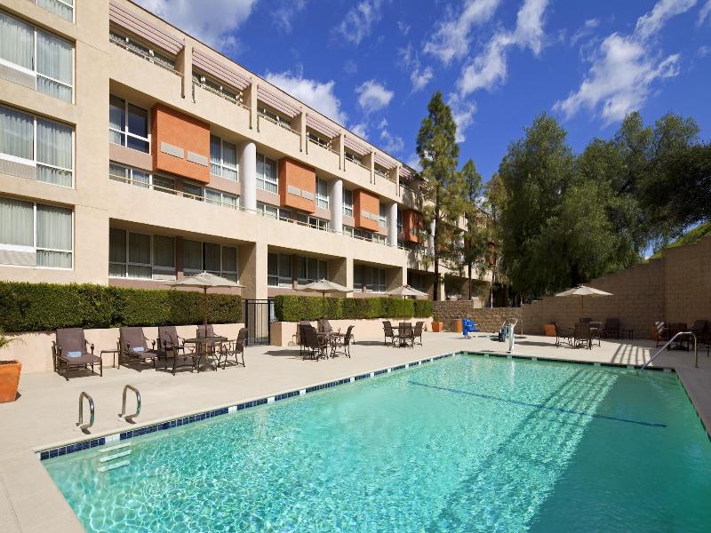 Sheraton Agoura Hills image