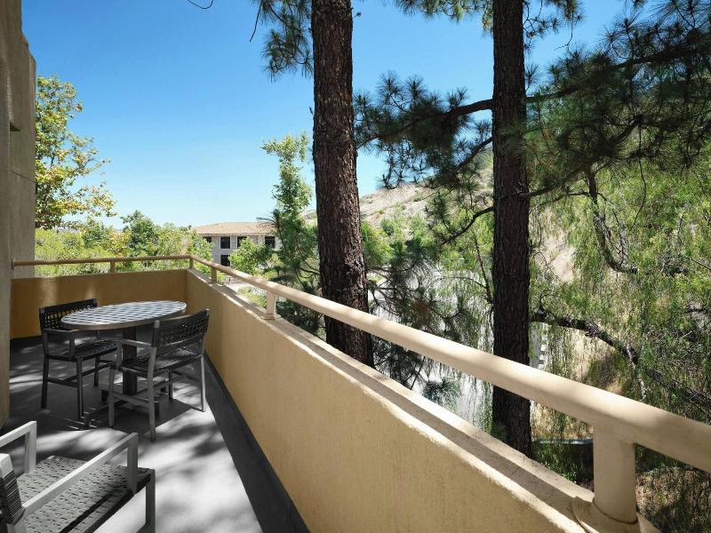 Sheraton Agoura Hills image