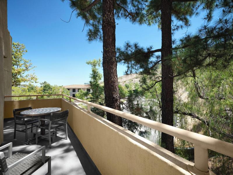 Sheraton Agoura Hills image
