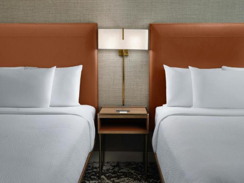 Courtyard by Marriott Los Angeles Pasadena/Old Tow image