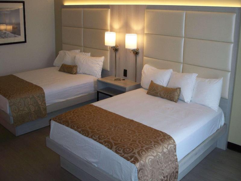 Ramada by Wyndham Burbank Airport image