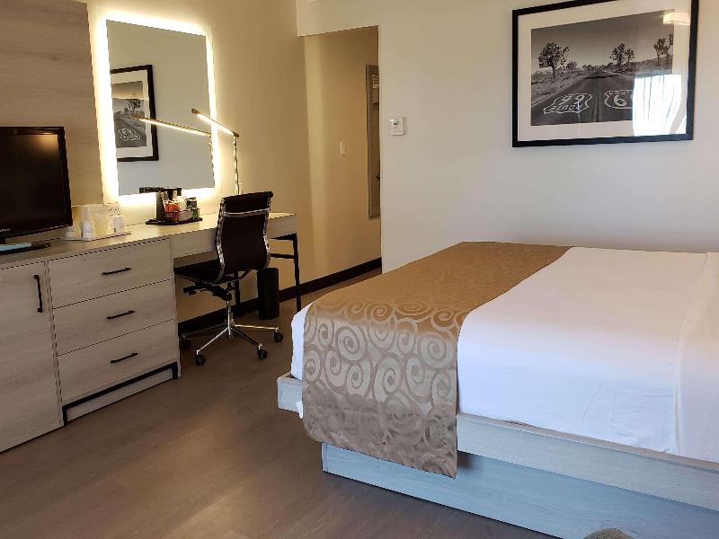 Ramada by Wyndham Burbank Airport image