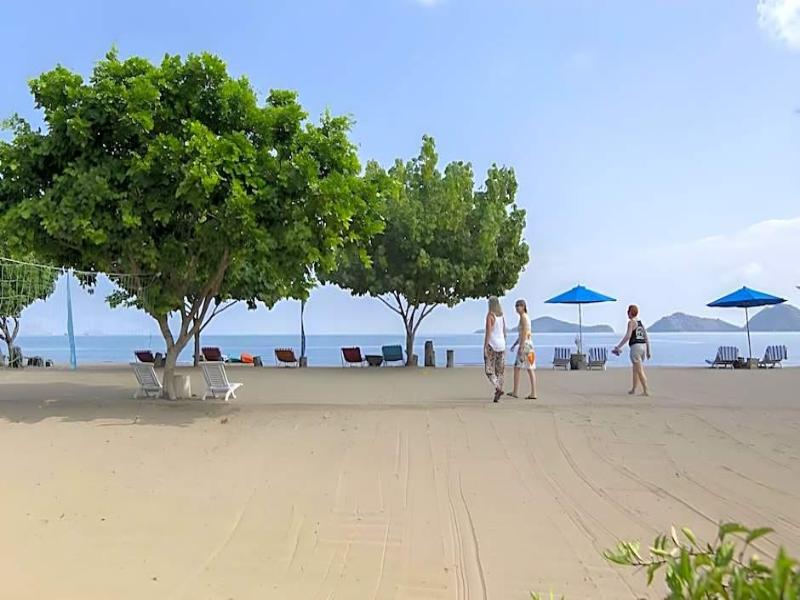 Puri Sari Beach Hotel image