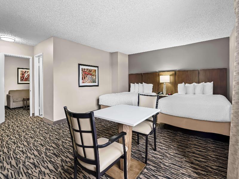 Best Western Los Alamitos Inn & Suites image