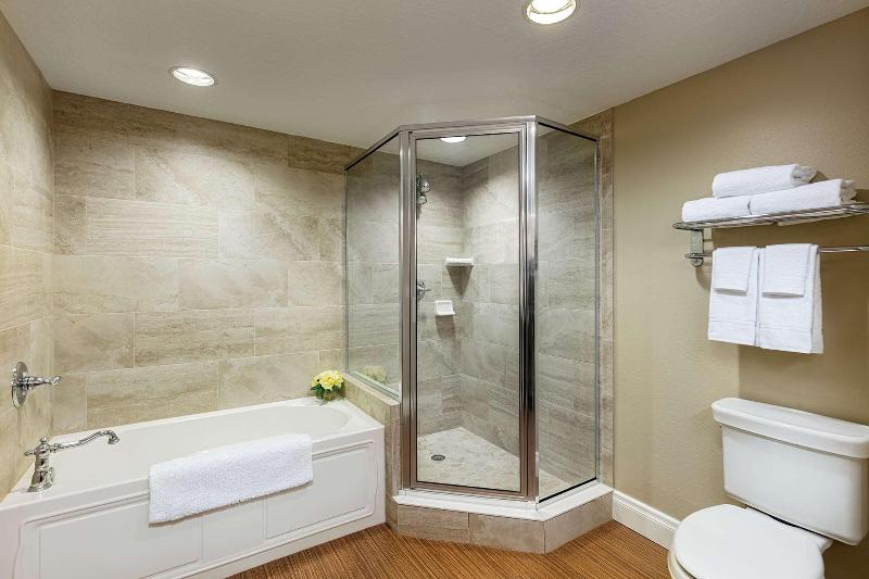 Waterfront Inn image