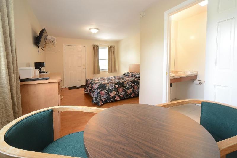 Studio Motel image