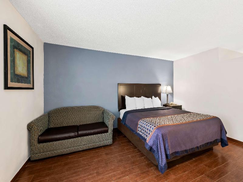Surestay Plus By Bw Lubbock Medical Center image