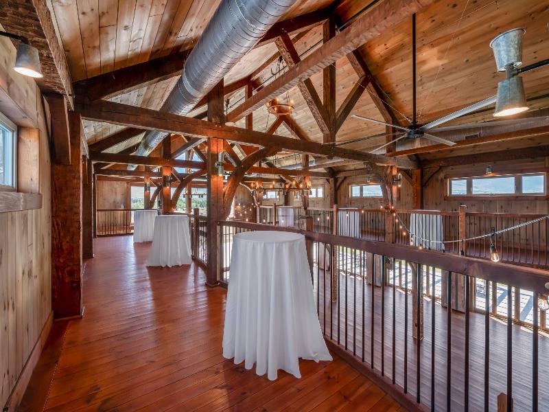 Yellowstone Valley Lodge image
