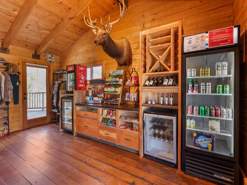 Yellowstone Valley Lodge image