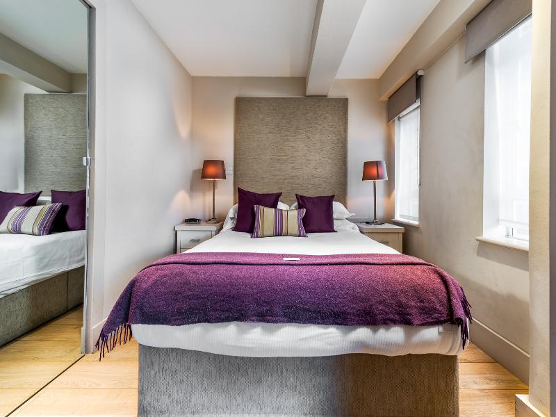 Nell Gwynn House Apartments image