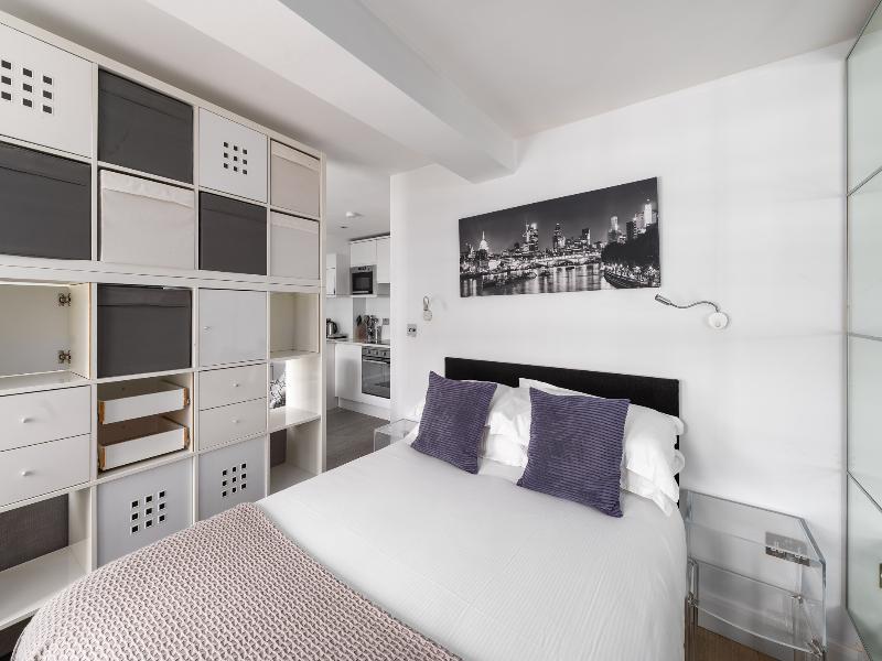 Nell Gwynn House Apartments image