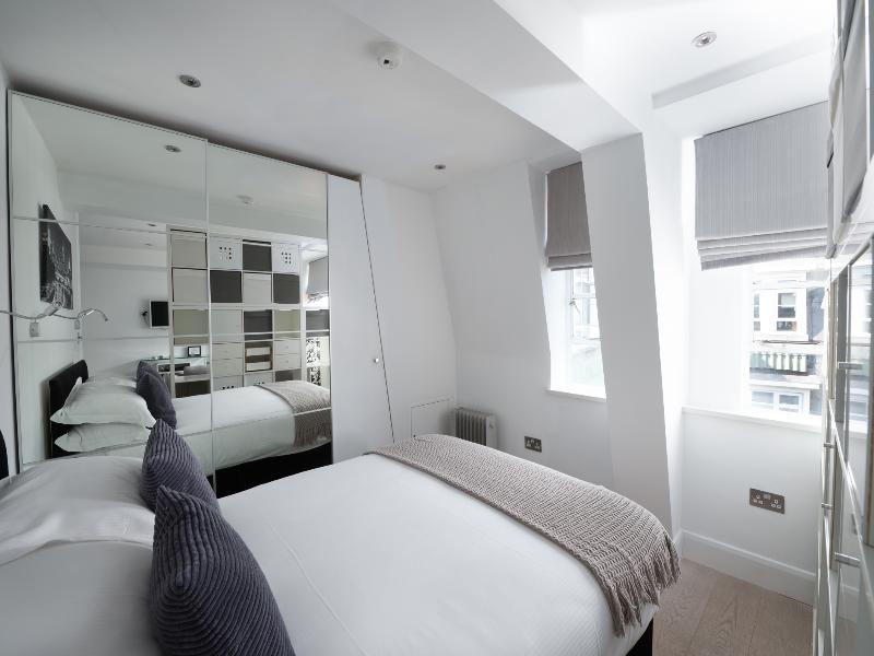 Nell Gwynn House Apartments image