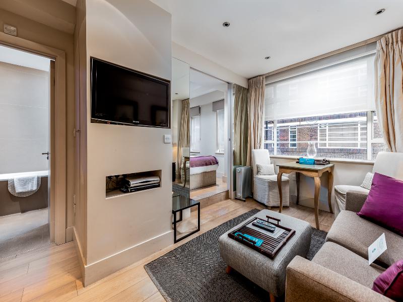 Nell Gwynn House Apartments image