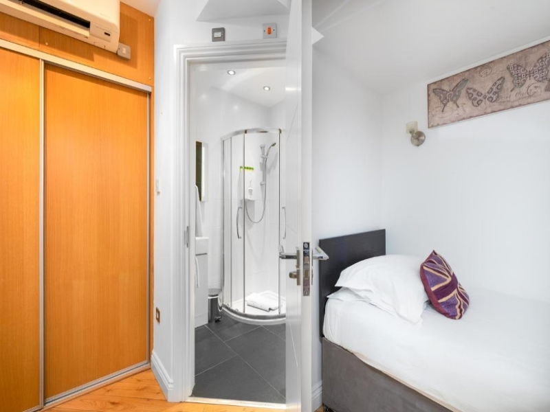Nell Gwynn House Apartments image