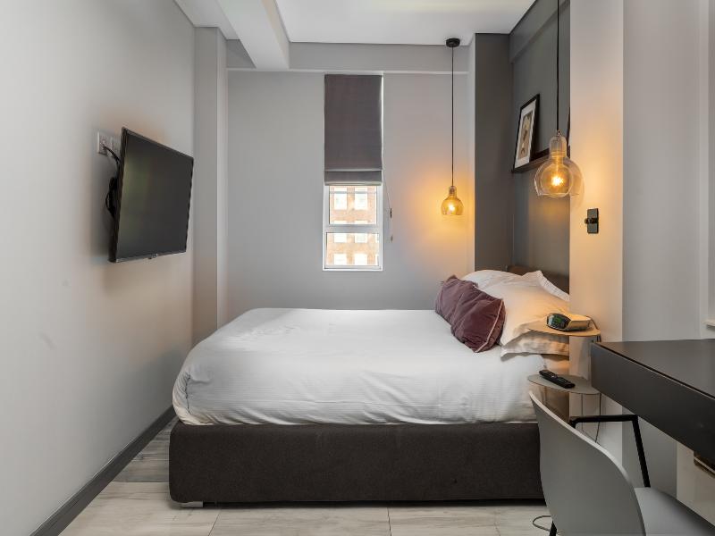 Nell Gwynn House Apartments image