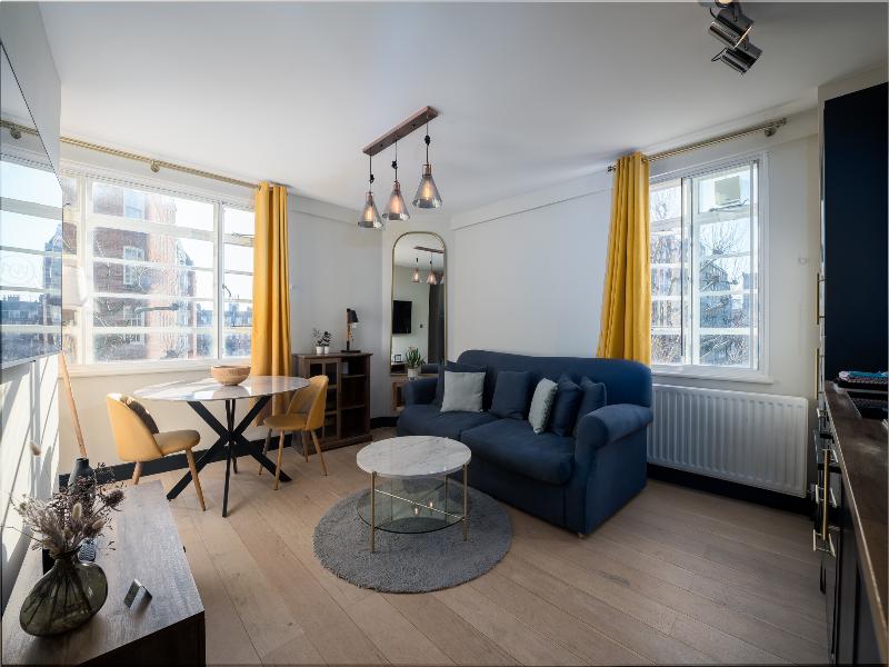 Nell Gwynn House Apartments image