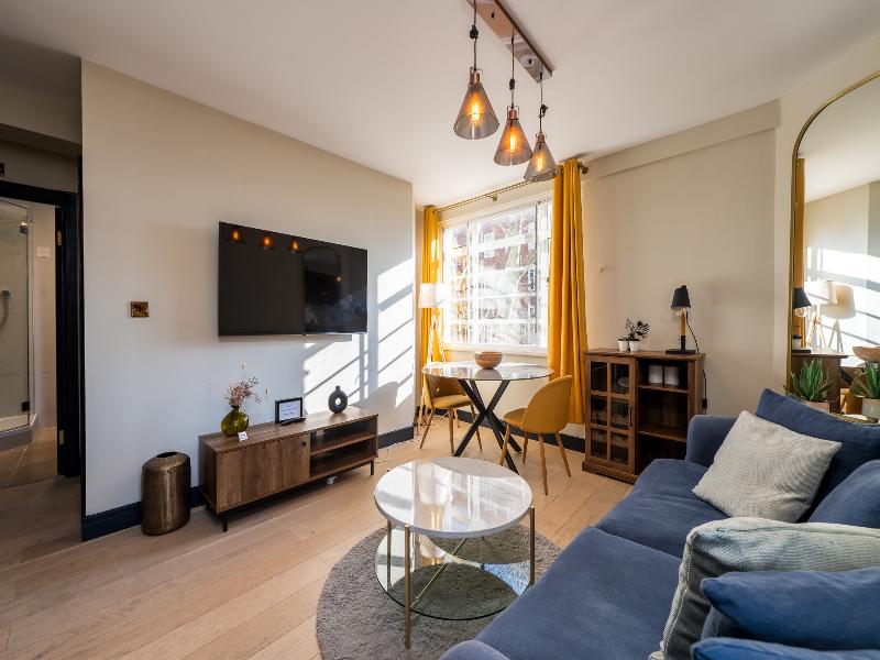 Nell Gwynn House Apartments image