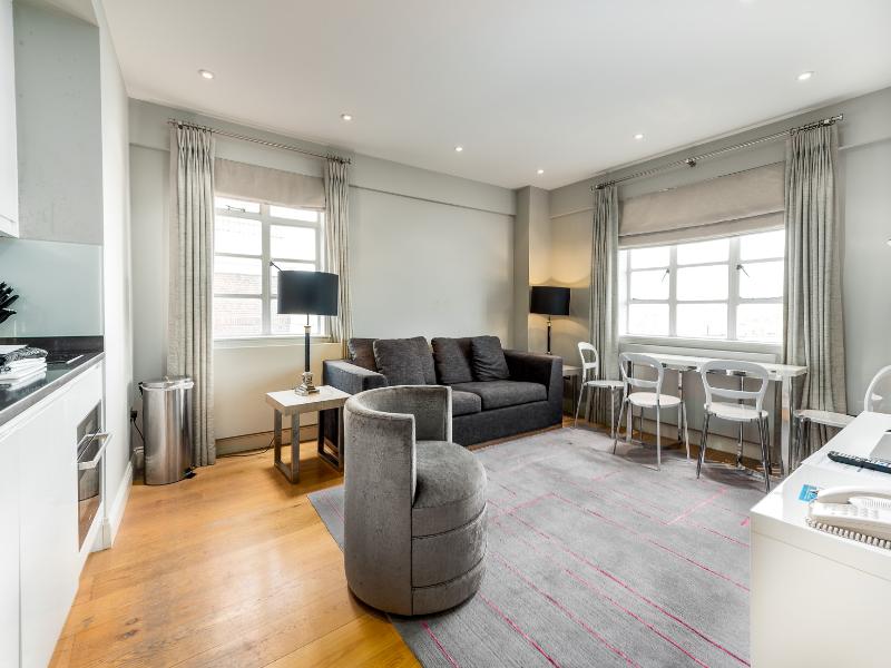 Nell Gwynn House Apartments image