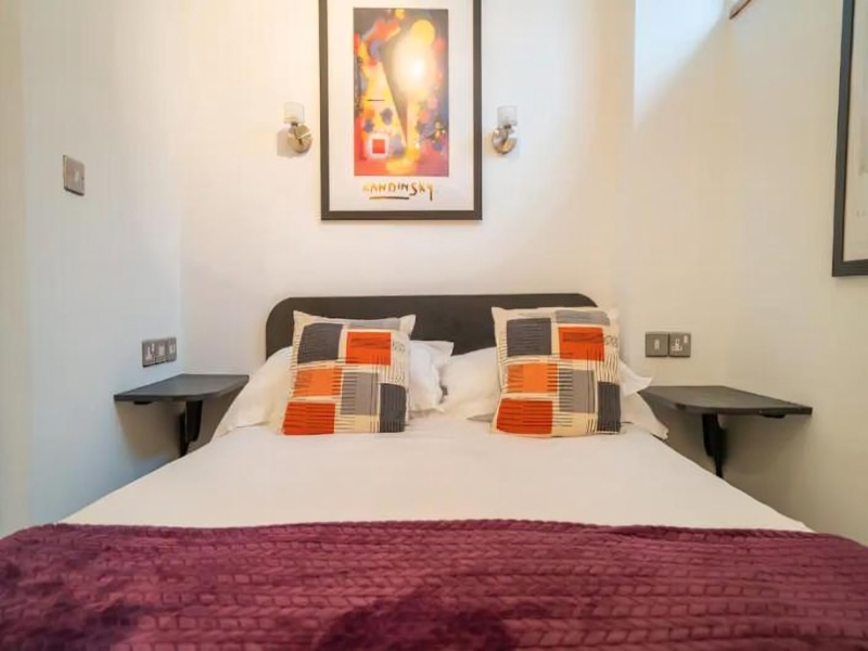 Nell Gwynn House Apartments image