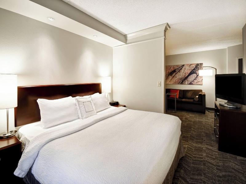 Springhill Suites Louisville Airport image