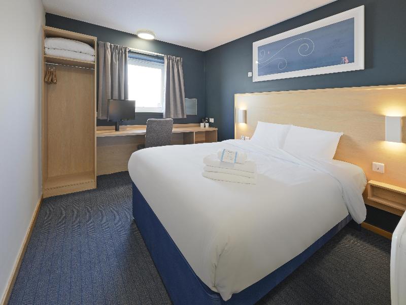 Travelodge Basildon image