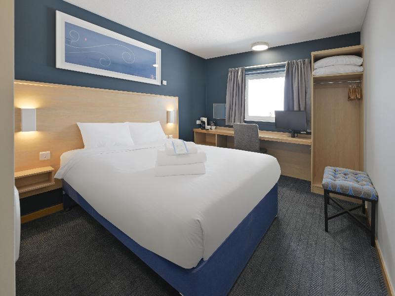 Travelodge Basildon image
