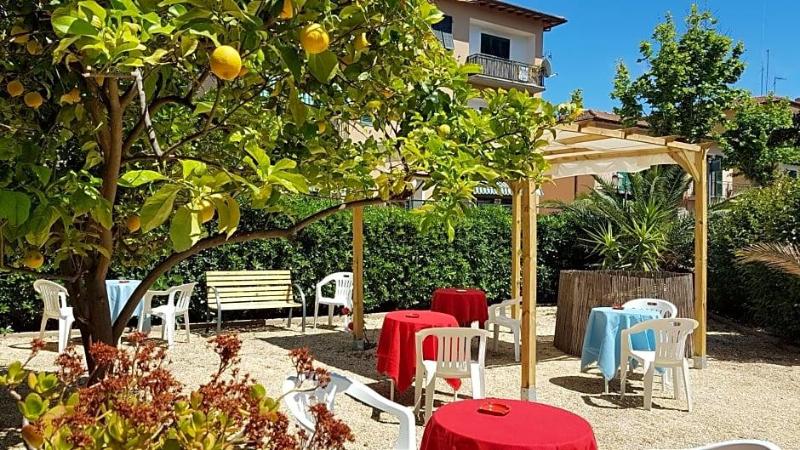 Villa Italia image