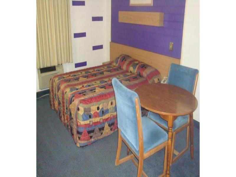 Travelers Inn by Hotel O Lake Havasu City image