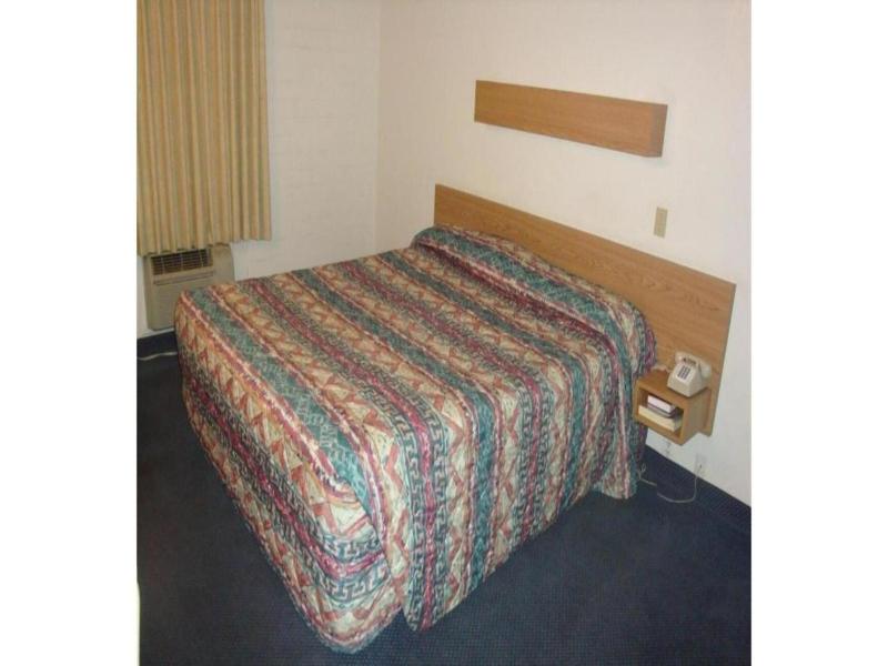 Travelers Inn by Hotel O Lake Havasu City image