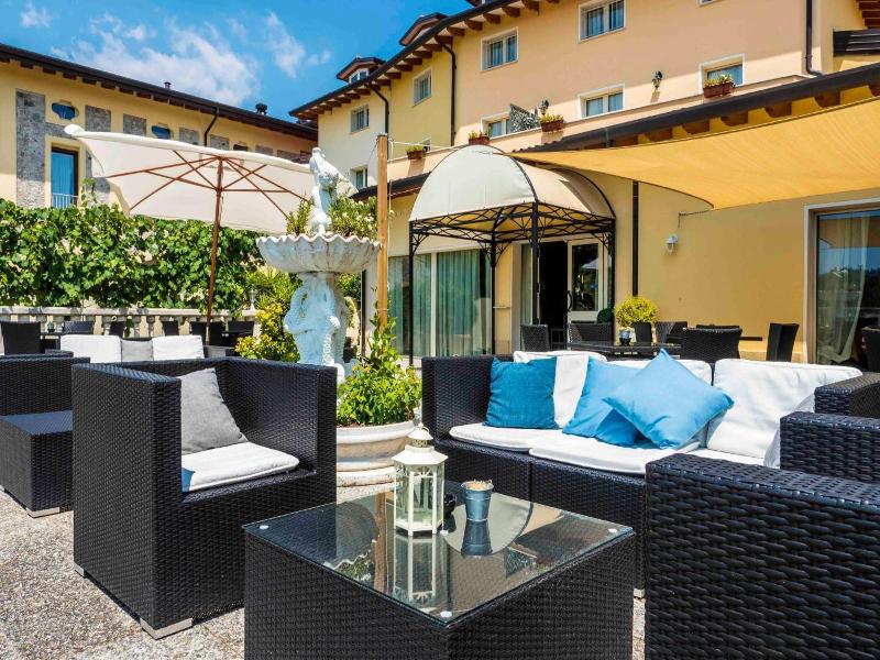 Borgo dei Poeti Resort & Spa image