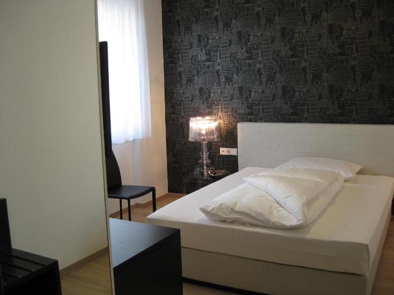 City Linz image