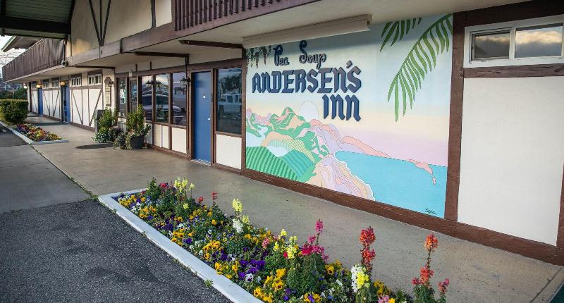 Pea Soup Andersens Inn image