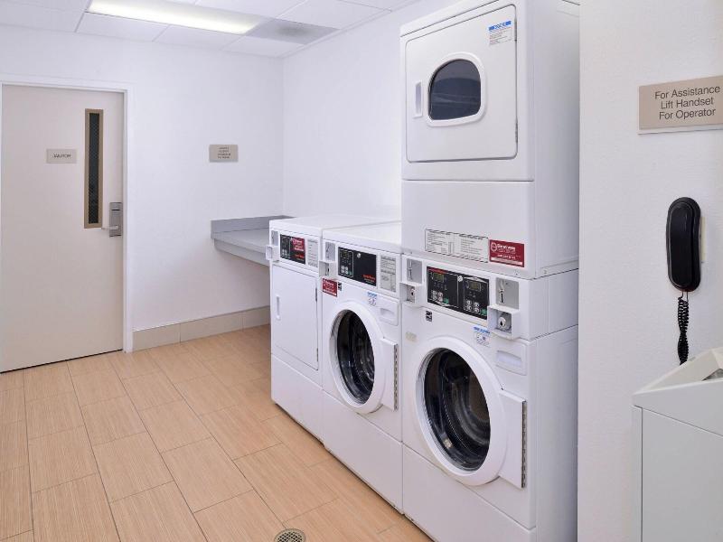 Springhill Suites Corona Riverside image