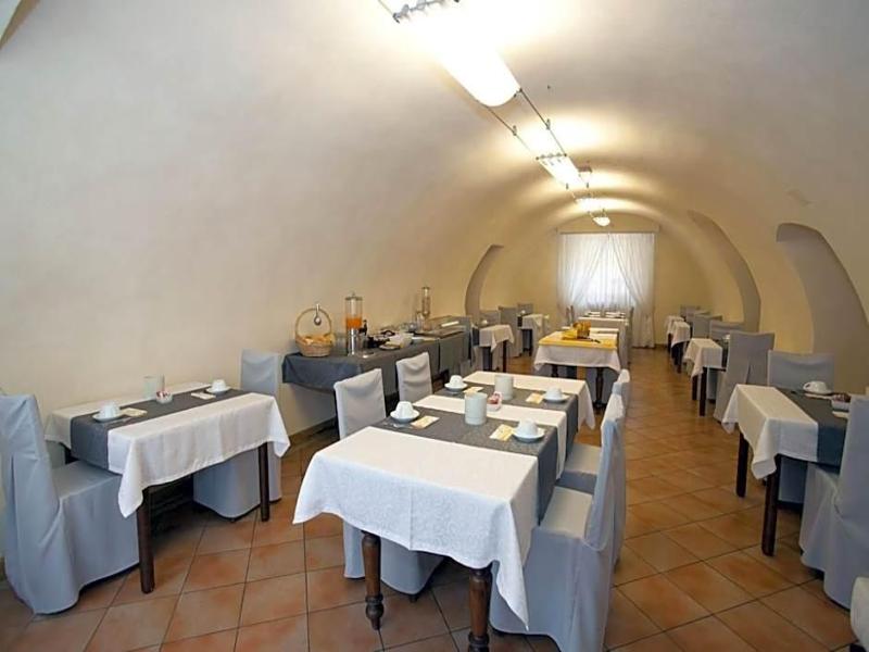 Pinamonte image