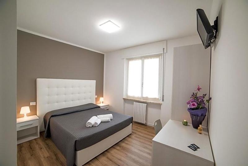 Albergo Al Sole image