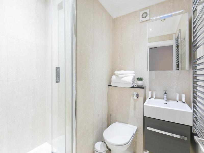 Chilworth Court image