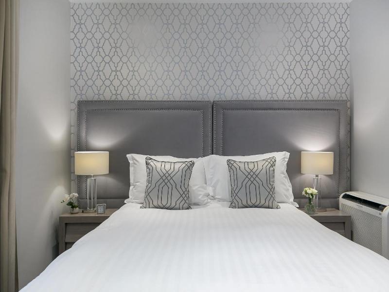 Chilworth Court image