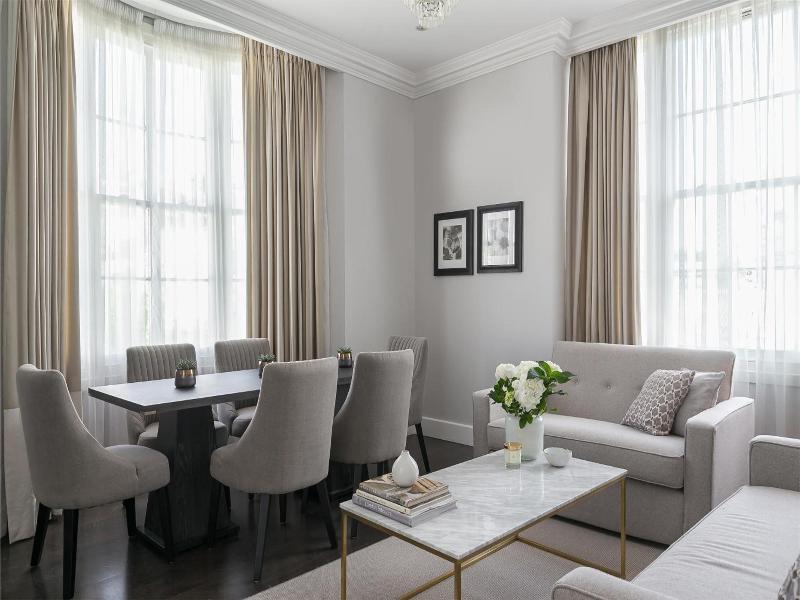 Chilworth Court image