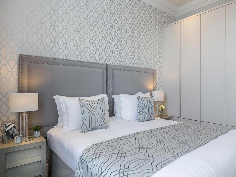 Chilworth Court image
