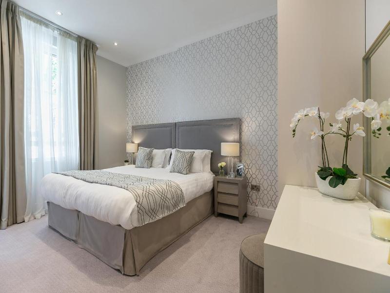 Chilworth Court image